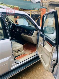 ميتسوبيشي باجيرو